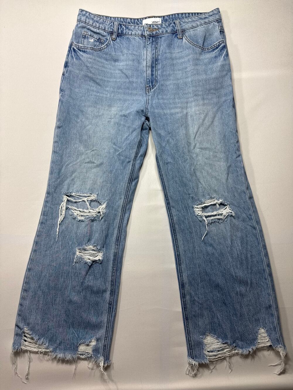 Vervet Women's Distressed Straight Crop Blue Jeans‎ - Size 32 (34x27.5)